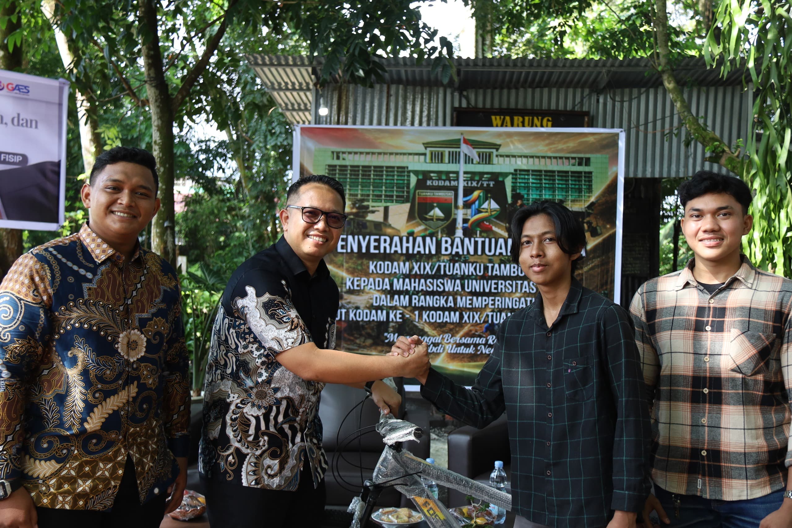 Kodam XIX Tuanku Tambusai Salurkan 10 Sepeda untuk Mahasiswa UNRI, Perkuat Kepedulian Jelang HUT ke-1