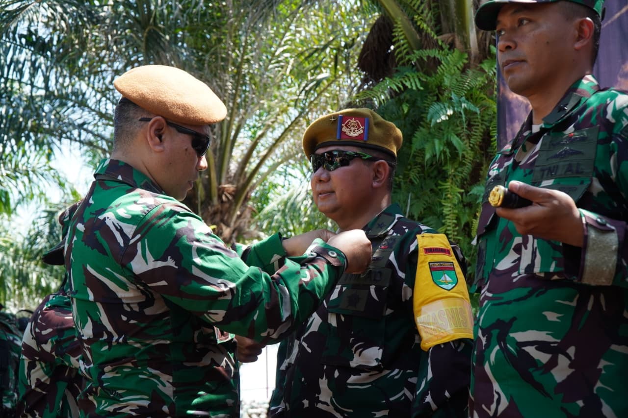Kodam XIX Tuanku Tambusai Optimalkan Kesiapan Tempur, Kasdam Tinjau Latihan Rudal Starstreak dan Meriam 57