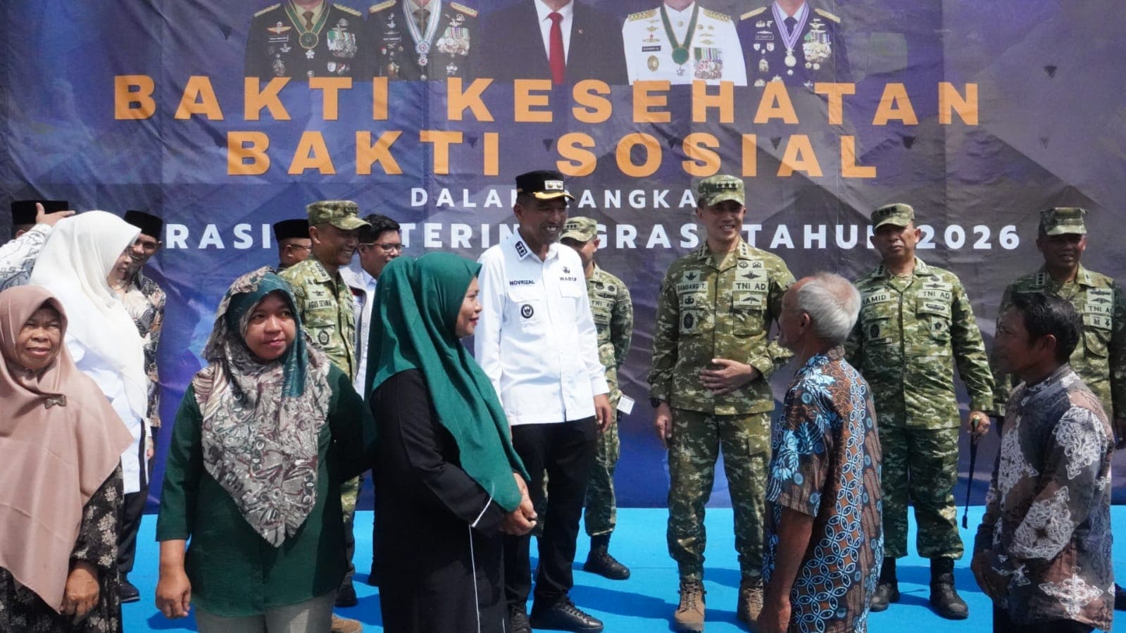 Kaster TNI Bersama Kodam XIX Tuanku Tambusai Hadirkan Bakti Kesehatan dan Bakti Sosial bagi Warga Dabo Singkep
