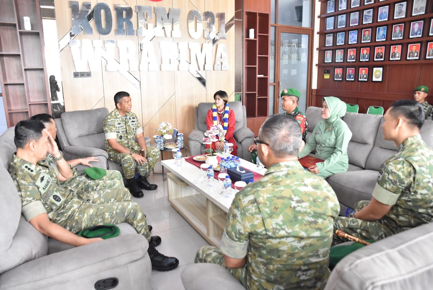 Danrem 031/WB Sambut dan Apresiasi Delvi Nurfadillah, Anak Prajurit Berprestasi di Kancah Internasional MMA