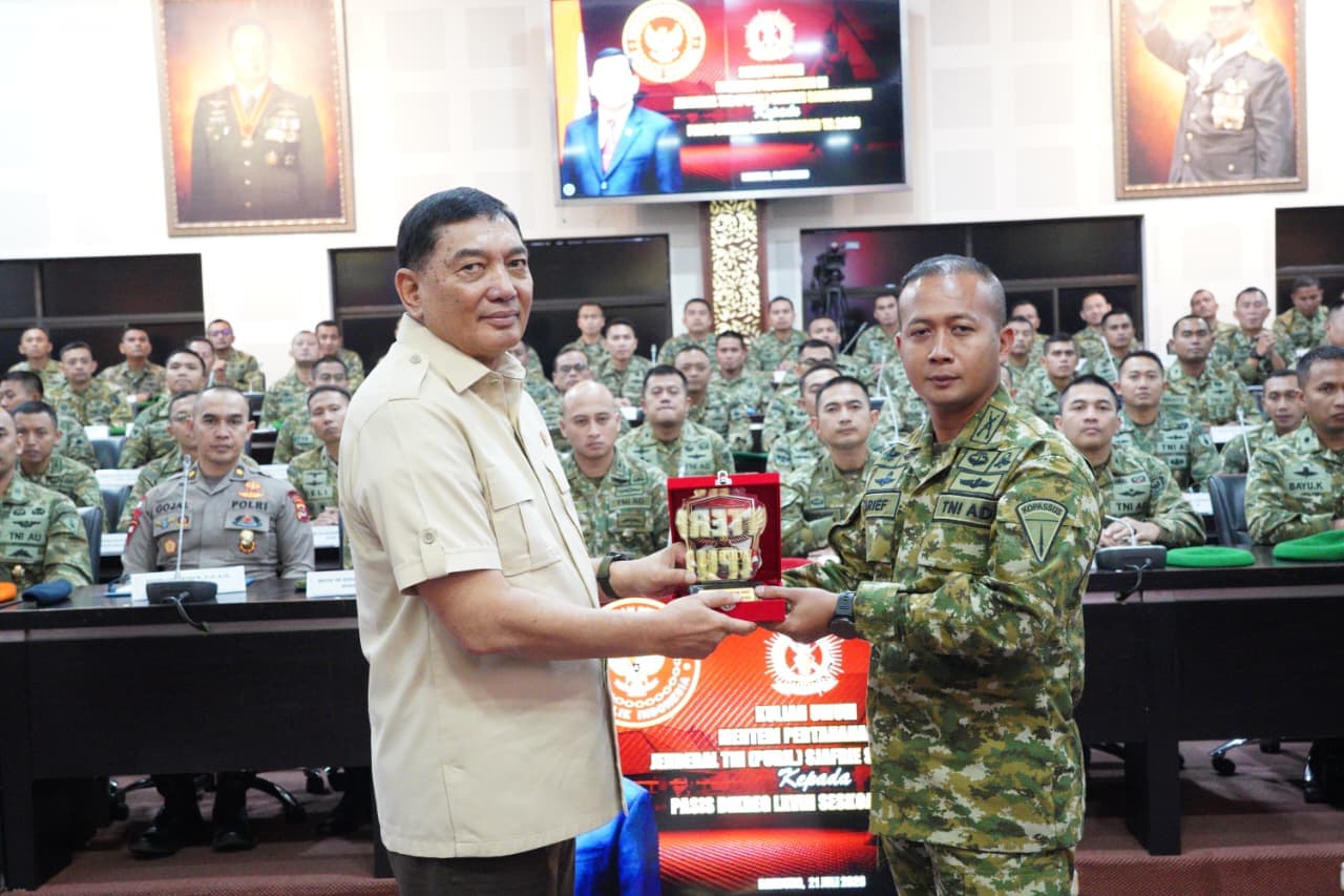 TNI Profesional di Era Tantangan Milenial